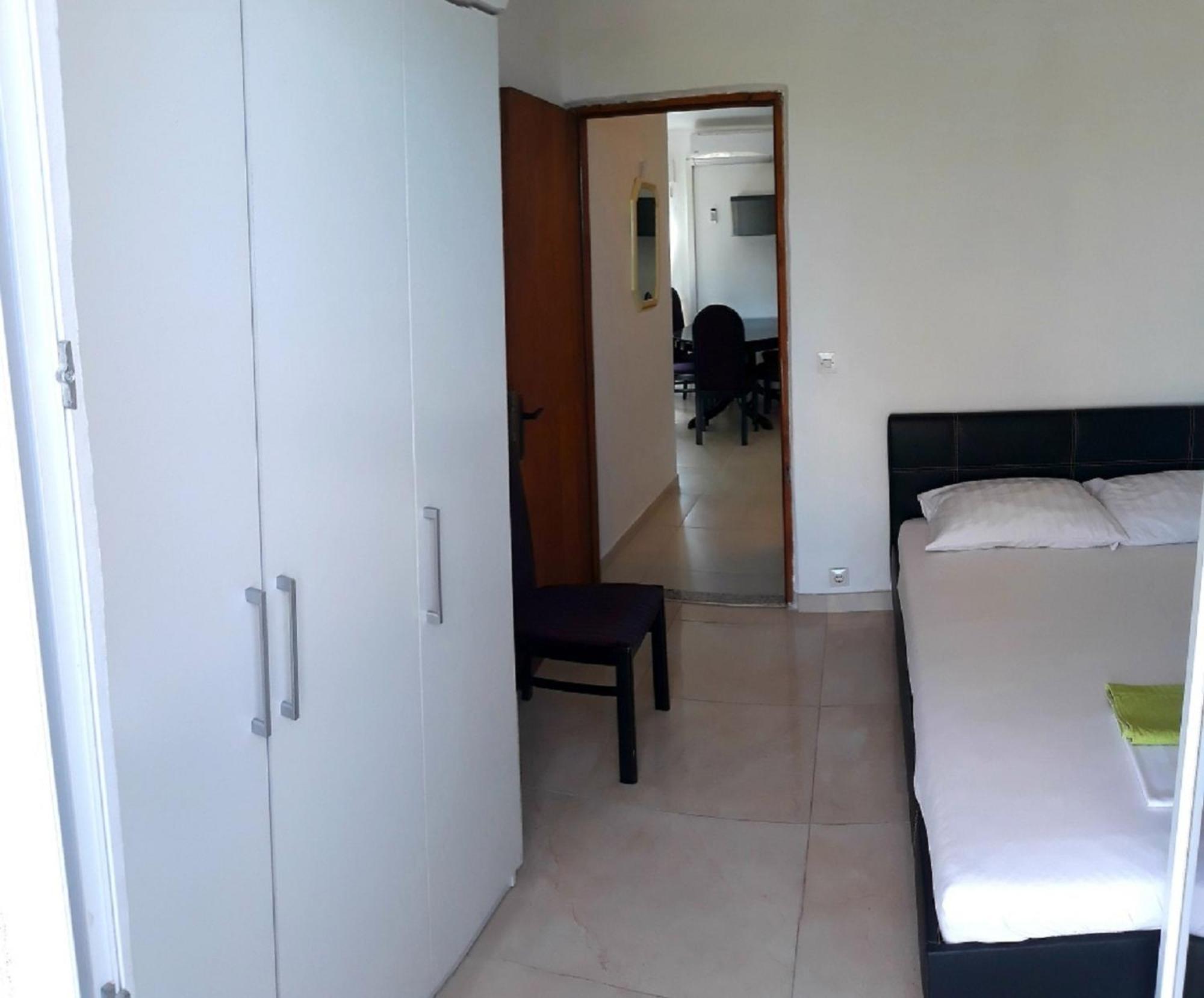 Apartments Dubravka Pirovac Zimmer foto